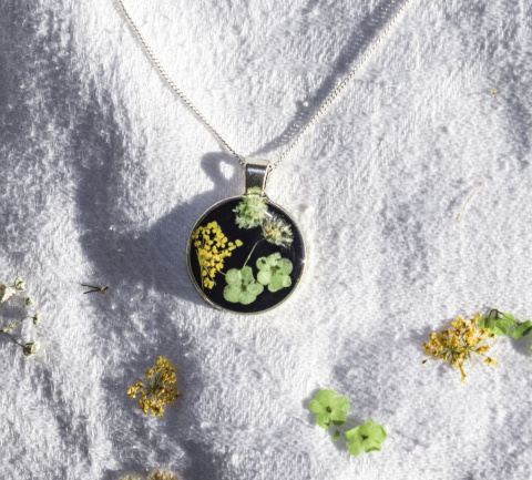 Naszyjnik "Kwiatowa symfonia"