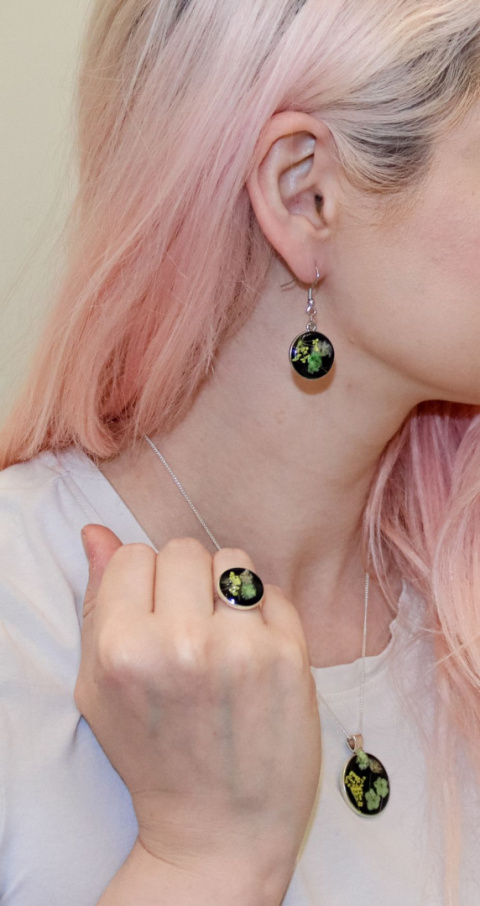 Pierścionek "Kwiatowa symfonia"