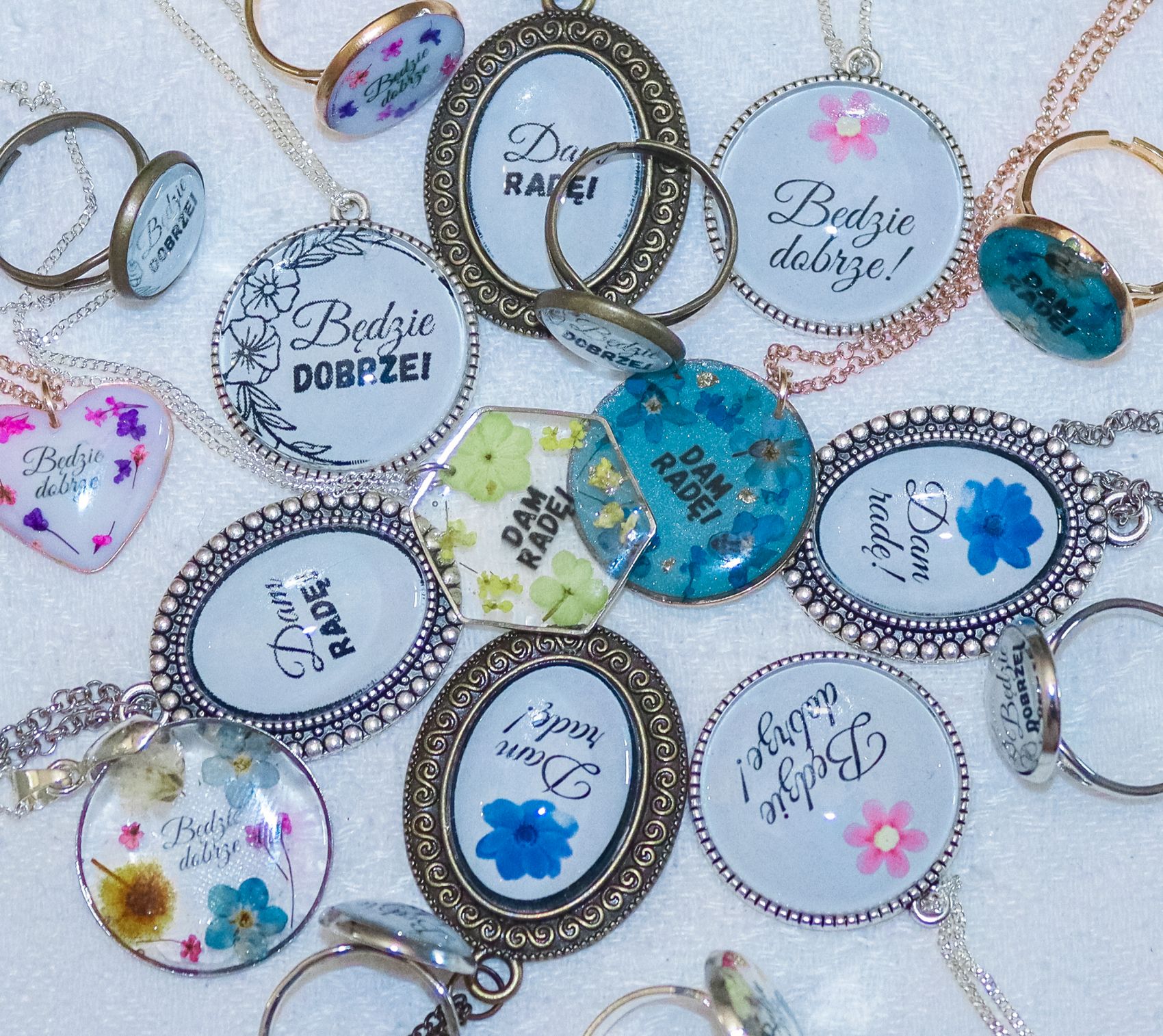 Biżuteria pozytywna